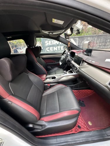 Geely Coolray 2024 ពណ៌សរ​ ស្អាតទឹកថ្នាំសុីន​ ឬវ៉ៃដូរឆ្នាំខ្ពស់ថែមលុយវិញ