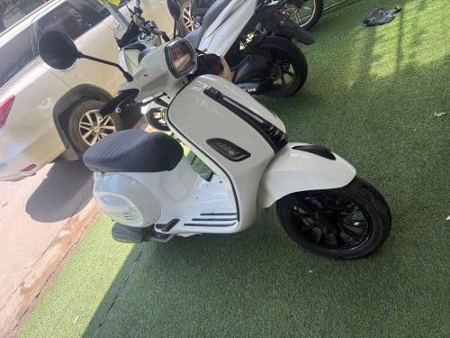 GNE V125