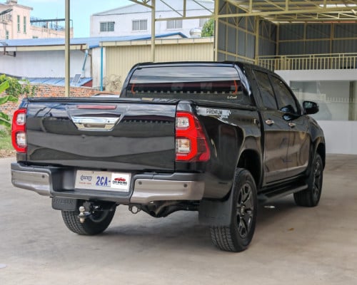 Hilux Revo Premuim Plus 2023 សុីនមួយជុំ