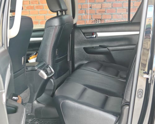 Hilux Revo Premuim Plus 2023 សុីនមួយជុំ