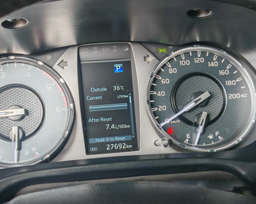 Hilux Revo Premuim Plus 2023 សុីនមួយជុំ