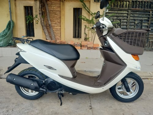 Honda DIO Cesta50cc
