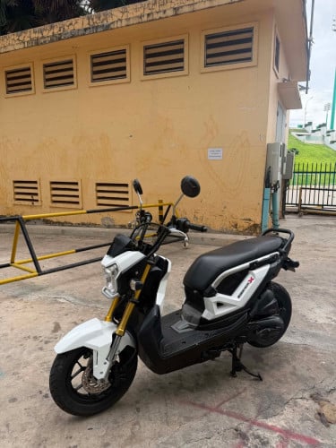 Honda Zoomer-X