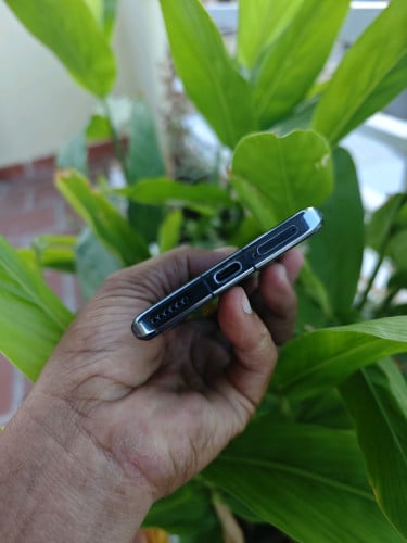 Honor Magic4 8g/256g_CH(វៃដូរបាន)👉$145