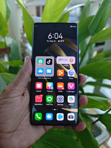 Huawei Nova10 8g/128g_CH(វៃដូរបាន)👉$110