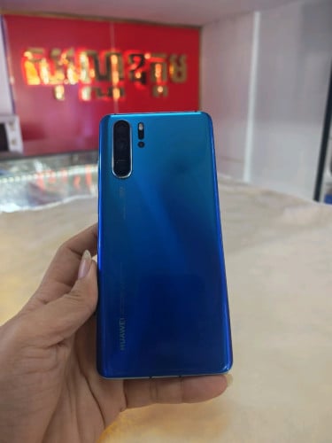 Huawei P30pro  ram8G/256G sim2 ស្អាត99%