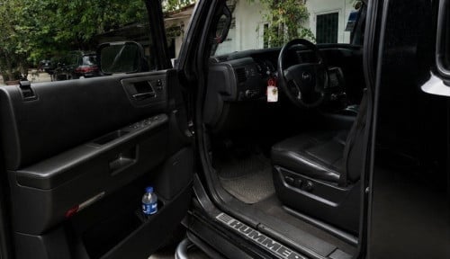 Hummer H2 SUV