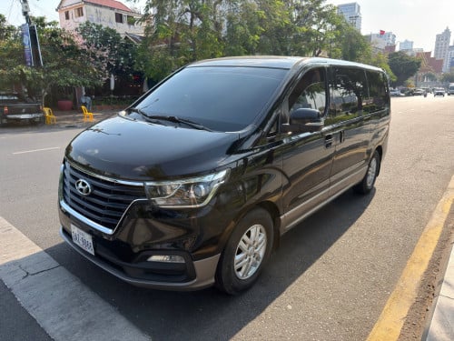 Hyundai H1 2020