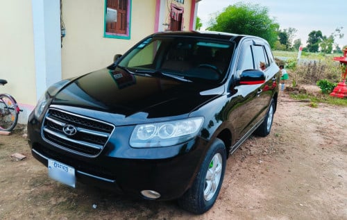 Hyundai Santa Fe 08 V6 2.7L   ពន្ធផ្លូវ 25 ម៉ឺន ម្ចាស់ទី១ ទើបប្រើបានជាង 13 ម៉ឺនគីឡូម៉ែត្រទេ 9L/100km