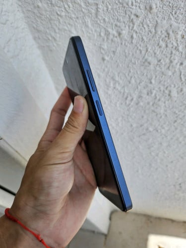 Infinix Hot40i