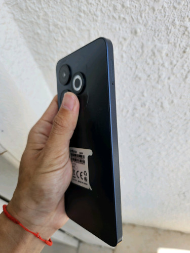 Infinix Hot40i