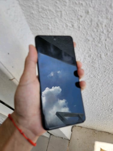 Infinix Hot40i