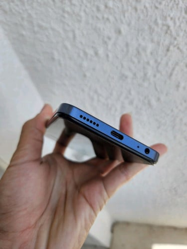 Infinix Hot40i