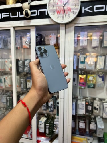 iPhone 13pro max 🍏128GB LLA Battery 89% 🔋 តួស្អាត 99% សំណុំហ្សីន អត់ជាប់អី(ធានា1ខែ)
