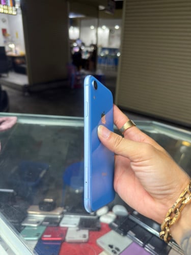 iPhone XR Blue X/A HD64GB Phone Condition 90% 🔋77% , ដូរអេក្រង់GX , មានស្កេនមុខ ,  ម៉ាស៊ីនហ្ស៊ីន