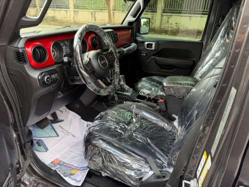 Jeep Wrangler 019 ក្រដាសពន្ធ ធានាឡានស្អាត