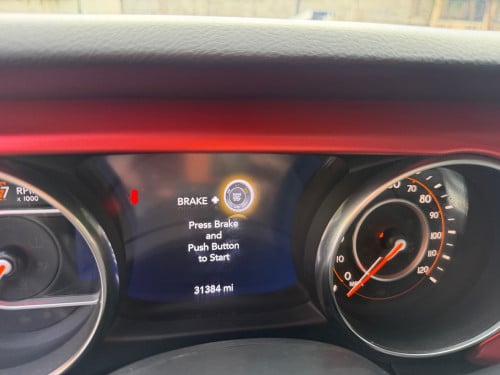 Jeep Wrangler ឆ្នាំ2020 ក្រដាសពន្ធ ធានាឡានស្អាត មហាថ្មី