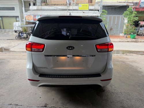 Kia Carnival 2015 បើកតំបូល ទ្វារអូតូ