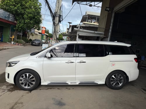 Kia Carnival 2015 បើកតំបូល ទ្វារអូតូ