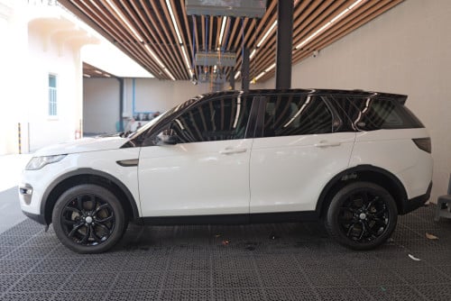 Land Rover Discovery Sport 2015