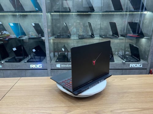 Lenovo Legion Y7000 (Gaming&Design)