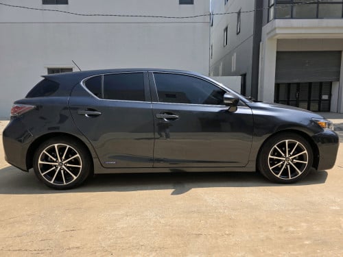 Lexus CT 200h Full Premium ឆ្នាំ 2011