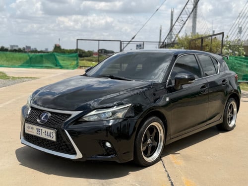 Lexus Ct200h F-sport 2013 up 2022