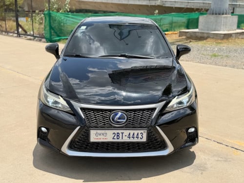 Lexus Ct200h F-sport 2013 up 2022
