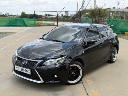 Lexus Ct200h F-sport 2013 up 2022