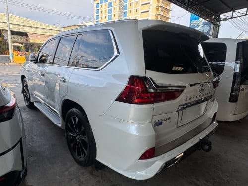 Lexus Lx 570 2016 Super Sport Full Options ថ្មីណាស់បងៗ