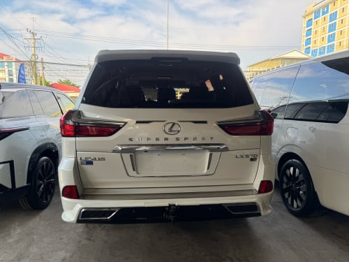 Lexus Lx 570 2016 Super Sport Full Options ថ្មីណាស់បងៗ