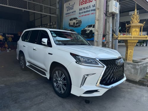 Lexus Lx570 2016 Super Sport Full Options (Specs Arab) ថ្មីណាស់ ស្តុកថ្មី
