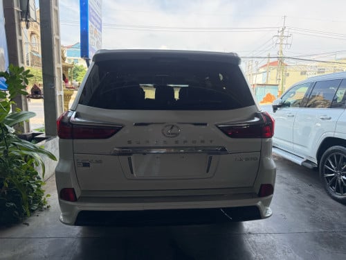 Lexus Lx570 2016 Super Sport Full Options (Specs Arab) ថ្មីណាស់ ស្តុកថ្មី