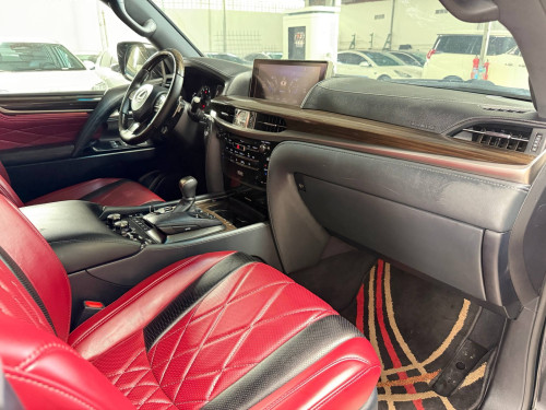 lexus lx570 2019
