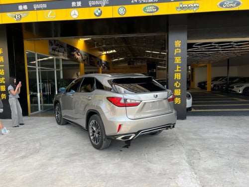 Lexus RX200T Sport