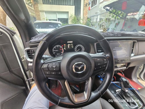 Maxda BT 50