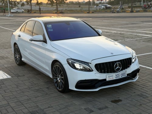 Mercedes Benz C300 2015 up 2022 c63