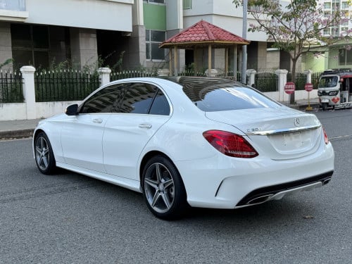 MERCEDESBENZ_C300_2015_AMG