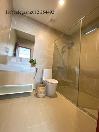 Modern 2 Beds Apartment for Rent