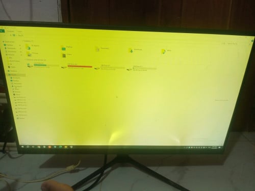 Monitor ស្តើង