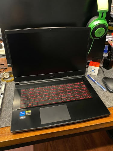MSI Gaming RTX 4050 ប្រើផ្ទាល់ខ្លួន​ នៅស្អាត 99% (តម្លៃ549$)
