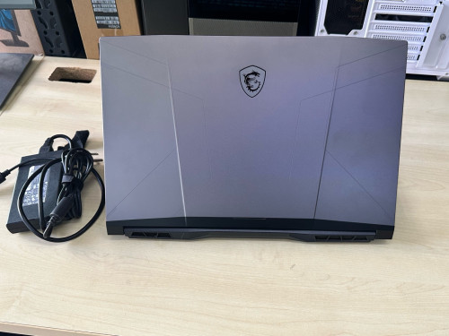 MSI Pulse GL76 i7-11800H RTX 3060 6GB 17"