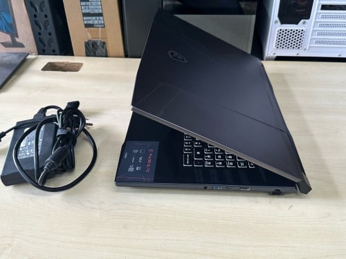 MSI Pulse GL76 i7-11800H RTX 3060 6GB 17"