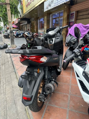 NMAX125