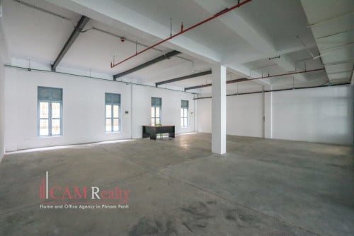 Office & Retails Space For Rent in SAYON Building