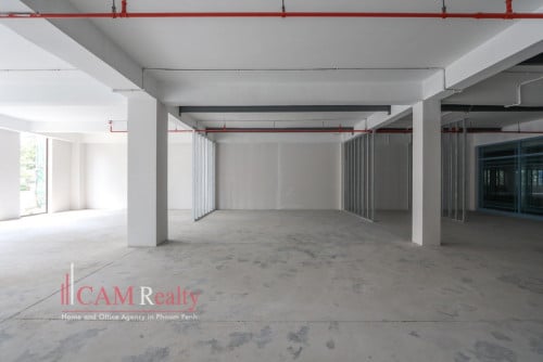 Office & Retails Space For Rent in SAYON Building