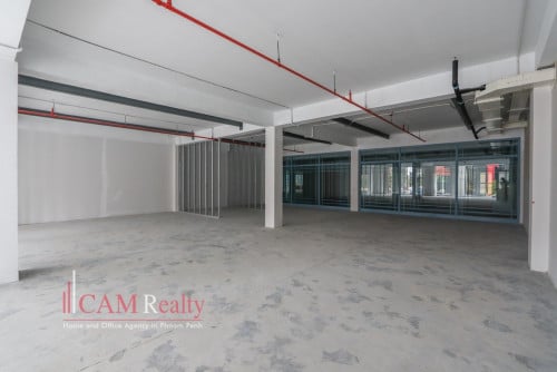 Office & Retails Space For Rent in SAYON Building