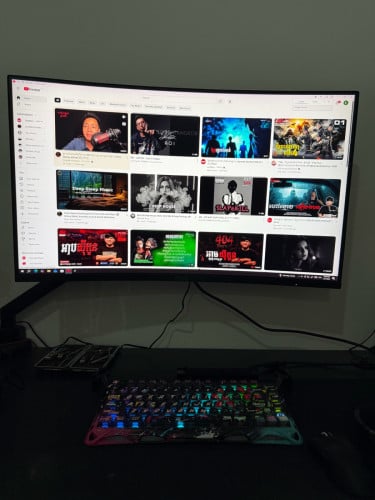 PC And Monitor 5060TI X MSI 32Inch