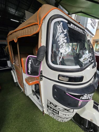 Re bajaj2019លក់