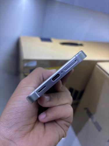 SAMSUNG S24 8GB/256Gស្អាត99%
